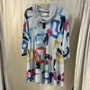 Multicolored Long Sleeve Tunic Top - Et Lois